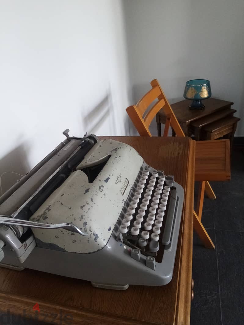 Vintage Dactilo special price 230$ 2