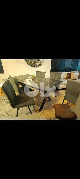 طاولة سفرة 0