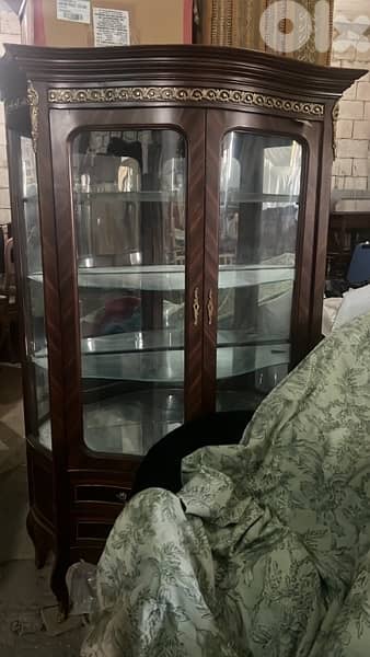 خزانه انتيك 4