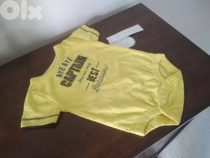 baby Changing clothes 0
