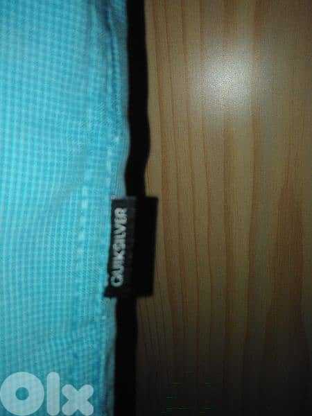 Quik  silver shirt size medium original 3