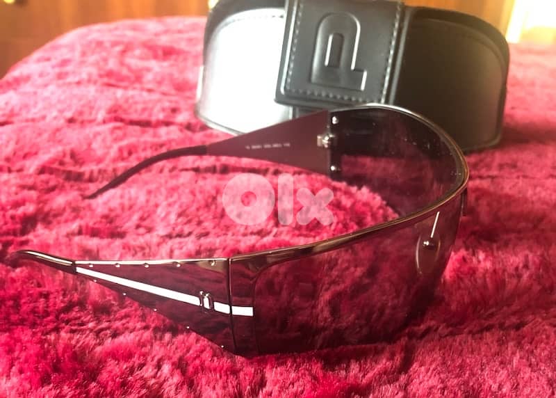 original police 20$ 8