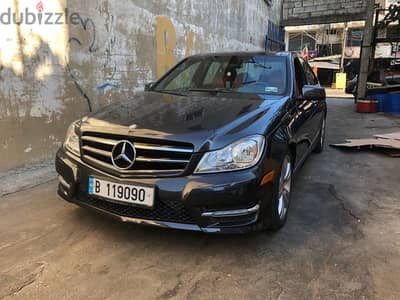 Mercedes Benz C300 2013, AMG interior