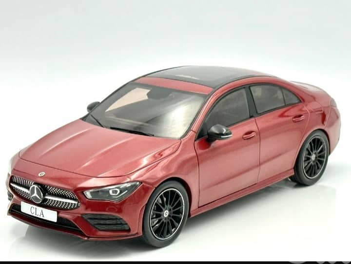 Mercedes  CLA (2019) diecast car model 1;18. 1