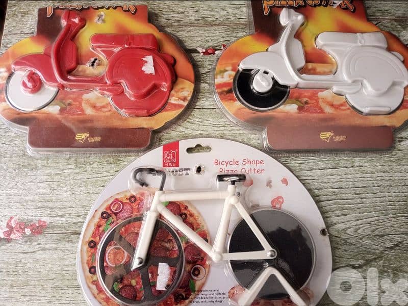 sharp stainless steel blades pizza cutter 3