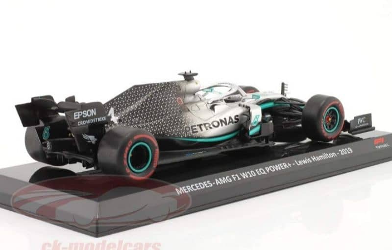 Lewis Hamilton Mercedes AMG W10 EQ '19 diecast car model 1:24. 3