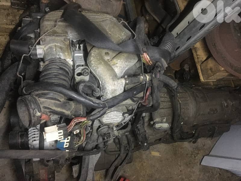 Mercedes and BMW motor & vitesse 6