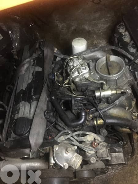 Mercedes and BMW motor & vitesse 14