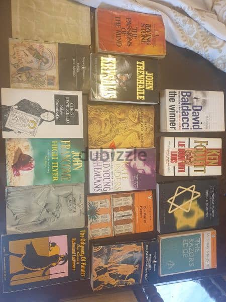 200 books in english & french for sale 0