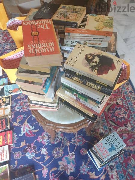 200 books in english & french for sale 2