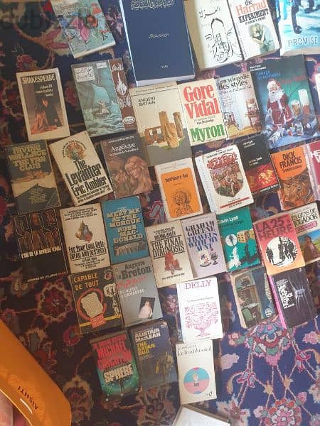 200 books in english & french for sale 6