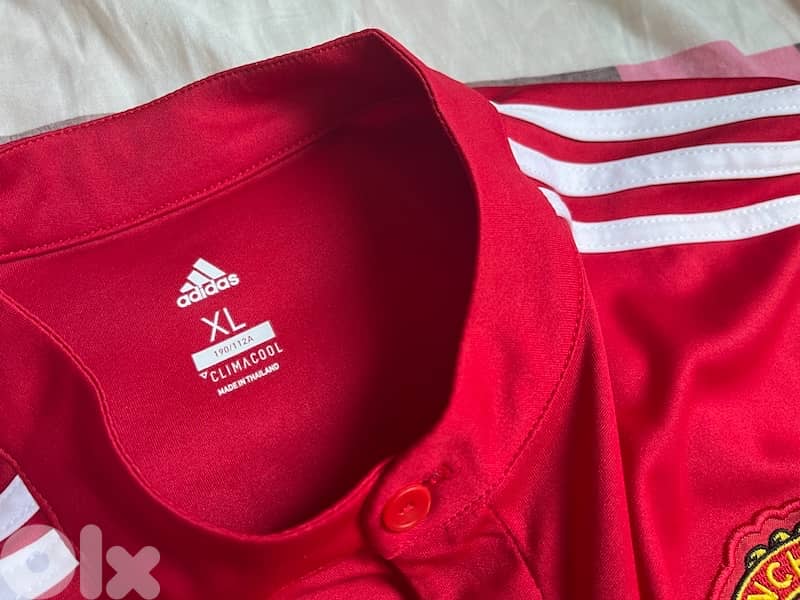 ibrahimovic 2018 season  manchester united home adidas kit 3