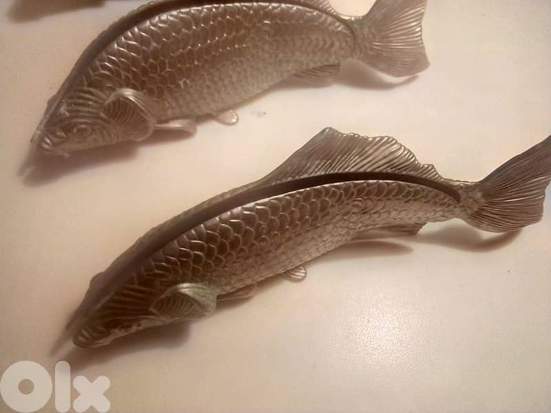 vintage decorative fish white copper table cards / napkin holders 23cm 3