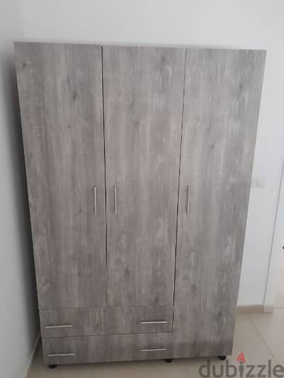 خزانة 3درف جديد