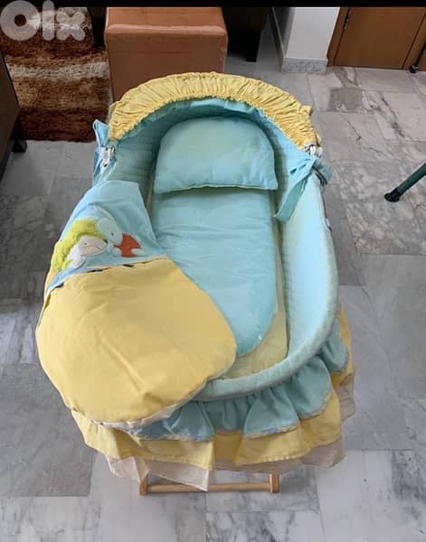 Italian Brand Baby Crib 1