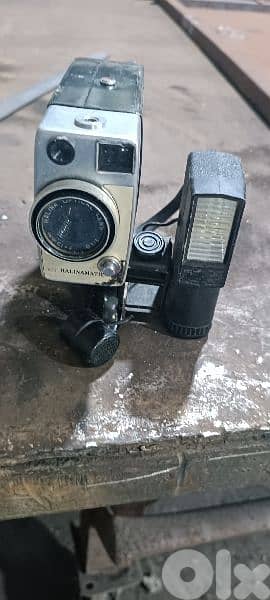 Camera antique with flash 0