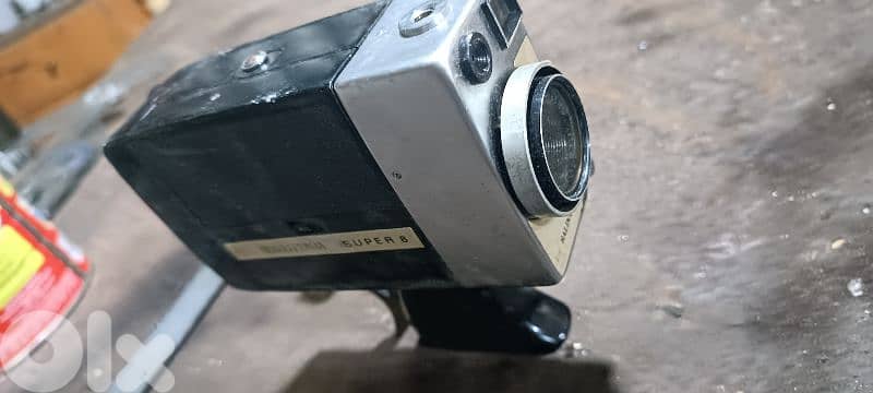 Camera antique with flash 3