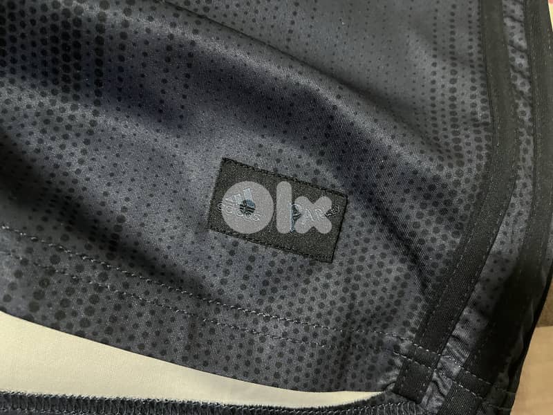 Rashford 10  manchester united blue adidas shirt for 10 $ 4