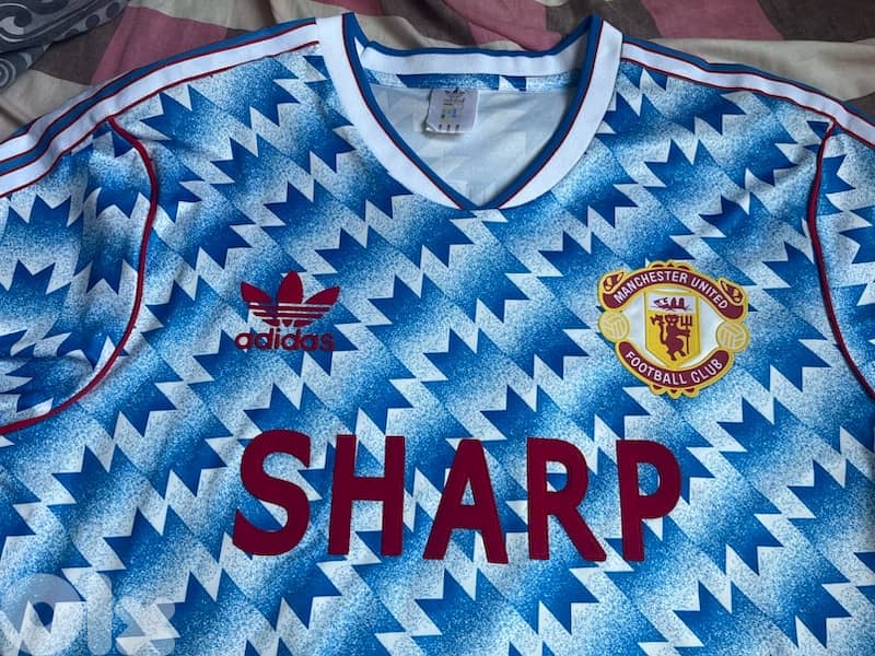 Manchester United David Beckham 24 /1992 limited edition adidas jersey 1