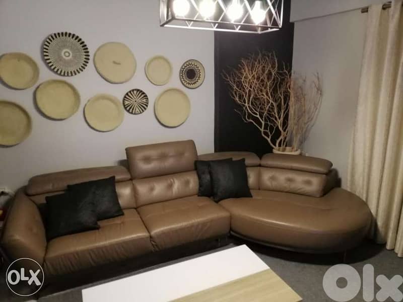 Modern Leather couch (sofa)from mobili top 0