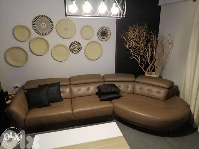 Modern Leather couch (sofa)from mobili top 1