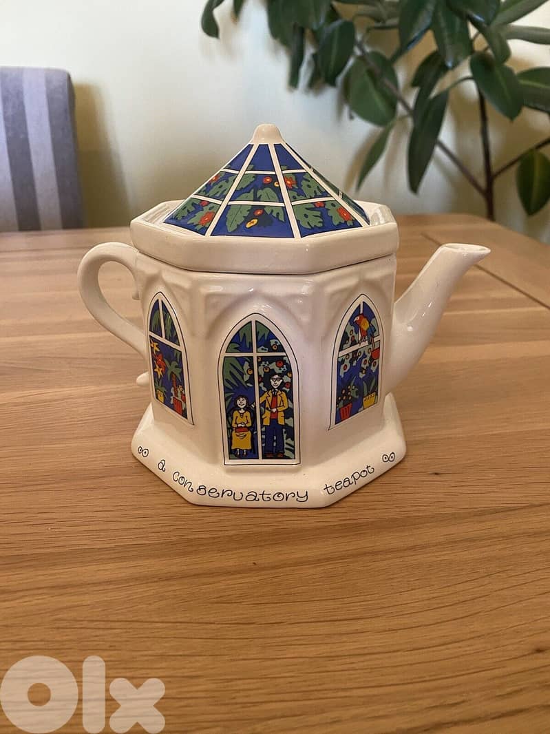 Vintage pottery made by Wade england conservatory ceramic tea pot 1