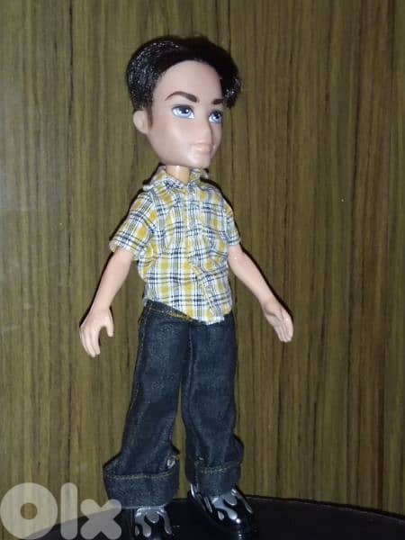 BRATZ BOYZ DYLAN LOOKIN BRATZ MGA 2003 weared Great doll +Shoes=23$ 5