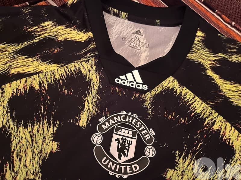 Manchester United 18-19 EA SPORTS SPECIAL EDITION adidas kit 5