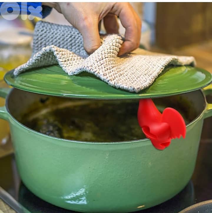 hilarious chicken pot lifter 2