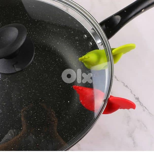 hilarious chicken pot lifter 5