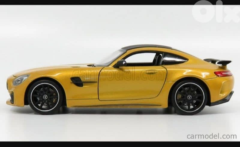 AMG GT-R Mercedes diecast car model 1:24. 1