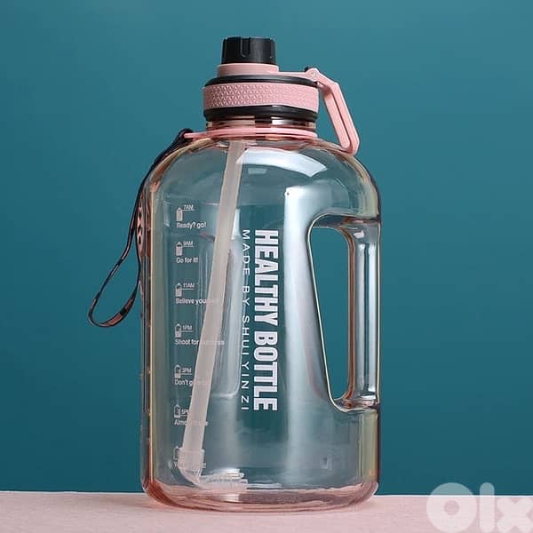 2200ml Water Bottle 0