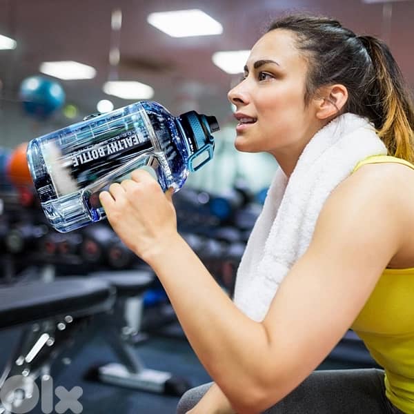 2200ml Water Bottle 5