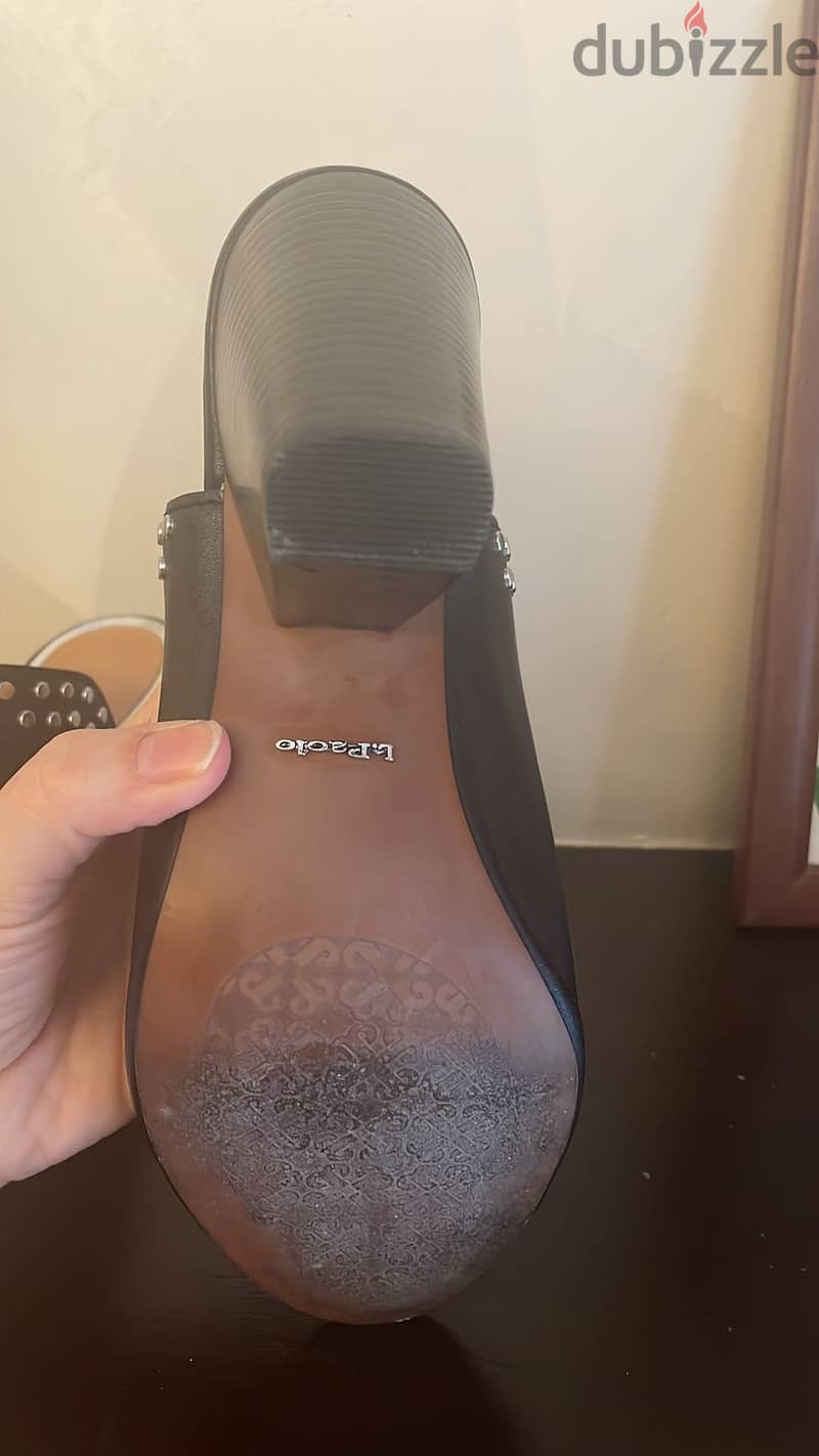 PAOLA BLACK LEATHER SLIP-ON SANDALS 2