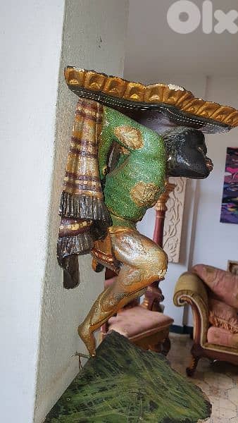 Aplique naîgre  en bois sculpté 5