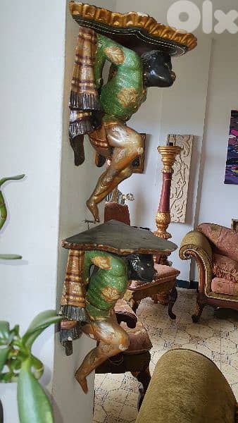 Aplique naîgre  en bois sculpté 7