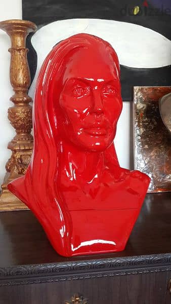 Angelina Jolie buste sculpture resin material