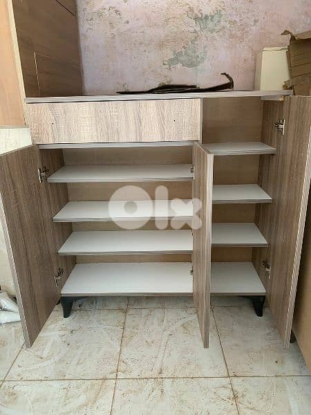 شفنيرة احذية حجم وسط 105 سم 1