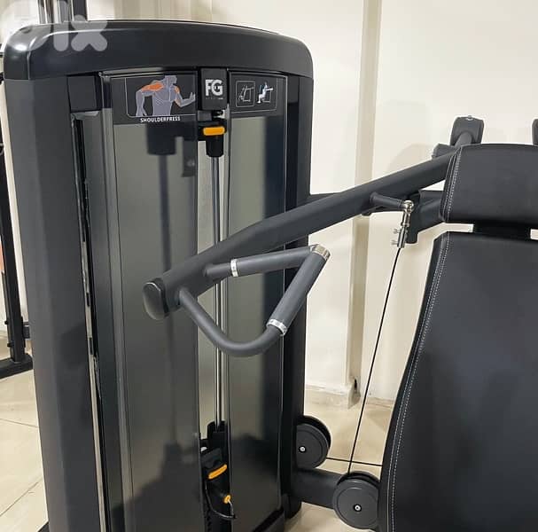 Gym equipment معدات رياضية 1