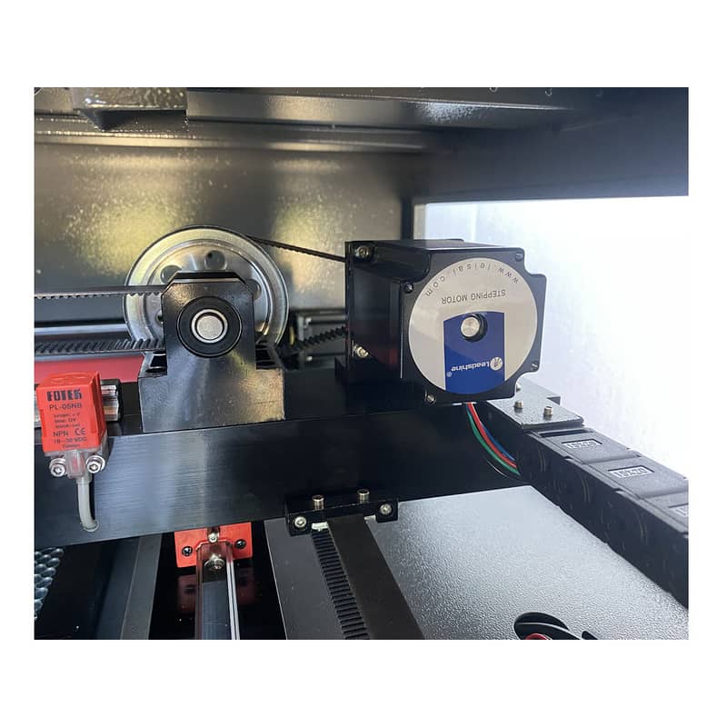 Vyrik 9060 130W Co2 Laser Machine (High Specs) 3