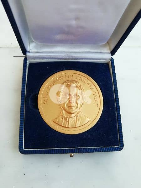 ميدالية القديس مارسيلينو antique 0