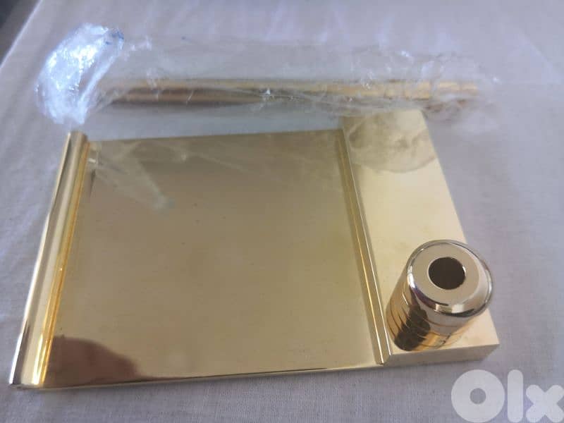 paper holder + pen 1