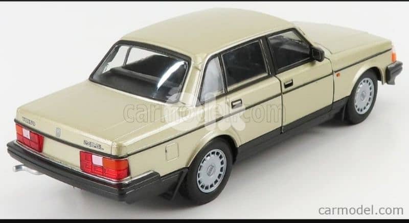 Volvo 240 GL diecast car model 1:24 2
