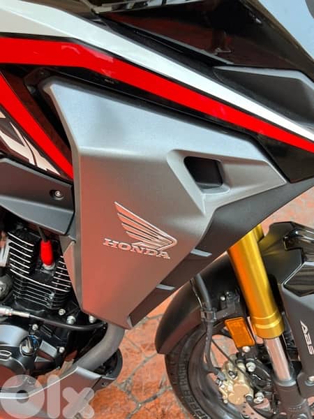 Honda CB-200X 2022 (0 KM) 9