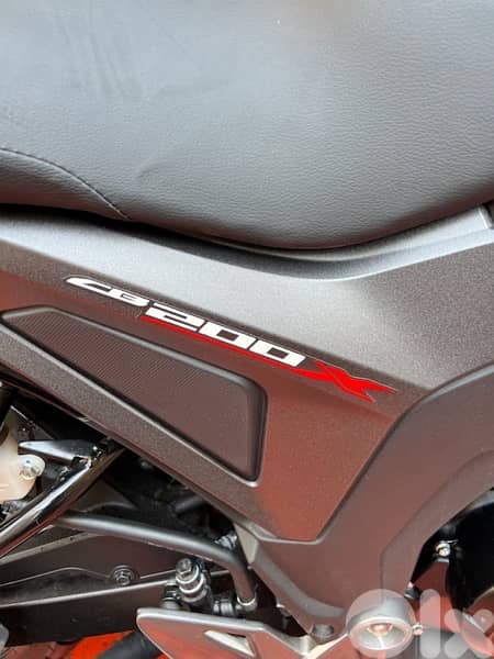 Honda CB-200X 2022 (0 KM) 11