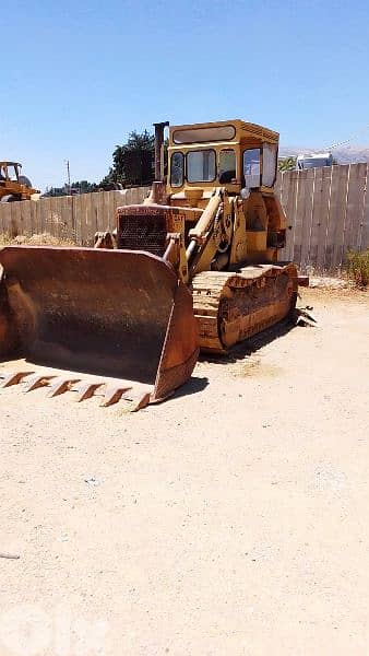 caterpillar 955L 10000$ 0