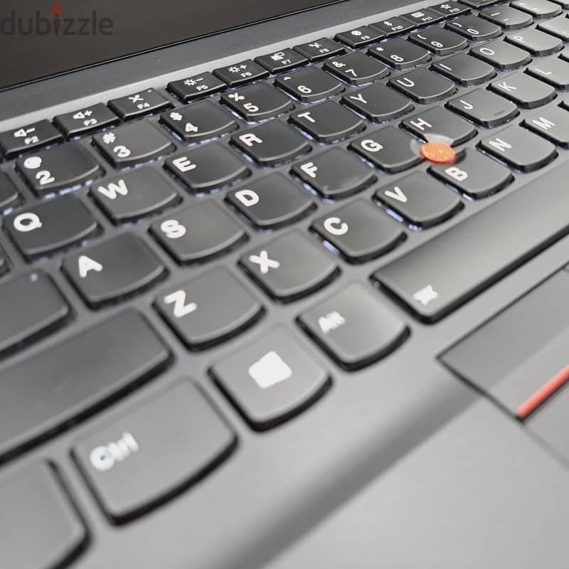 لابتوب جديد Boxed Refurbished t490s thinkpad lenovo 14'' 8gb 256gbnvme 1