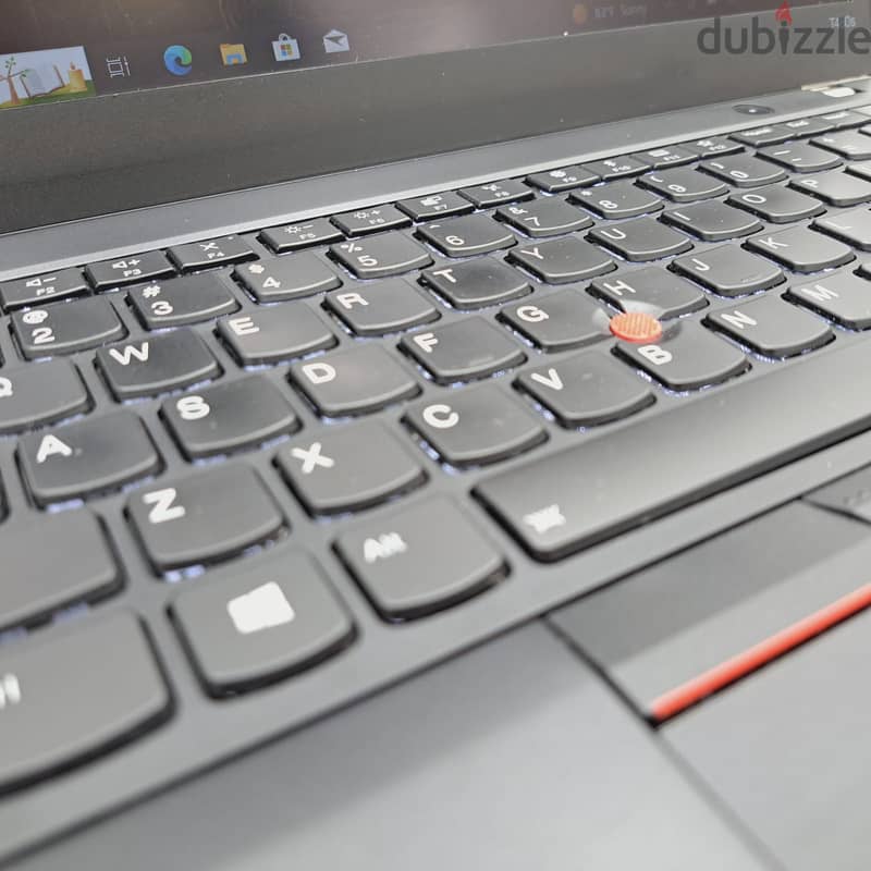 لابتوب مستعمل شبه جديد  T480s Thinkpad 7