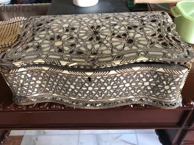 old box shells  needs fixing