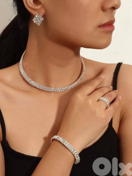 2 row crystal set 4pcs high quality  necklace bracelet ring earrings 0